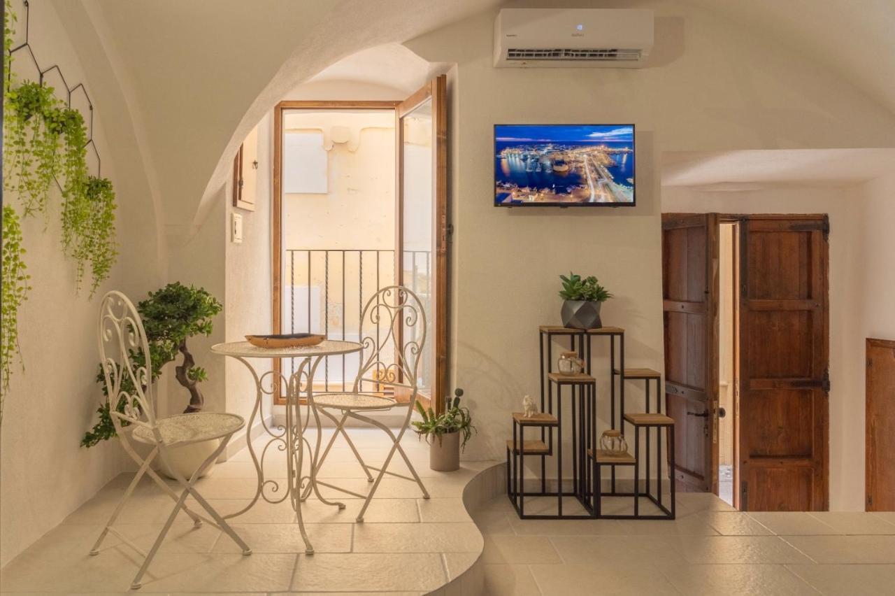 גאליפולי Romantic Suite Centro Storico מראה חיצוני תמונה