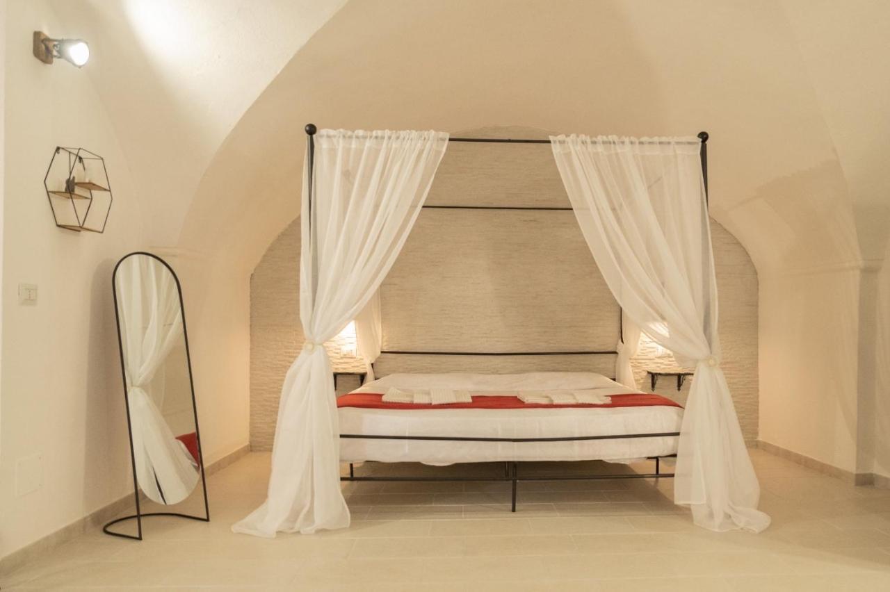 גאליפולי Romantic Suite Centro Storico מראה חיצוני תמונה